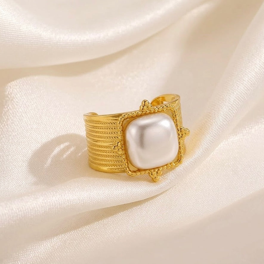 Crazy Women Ring - Style 6729032