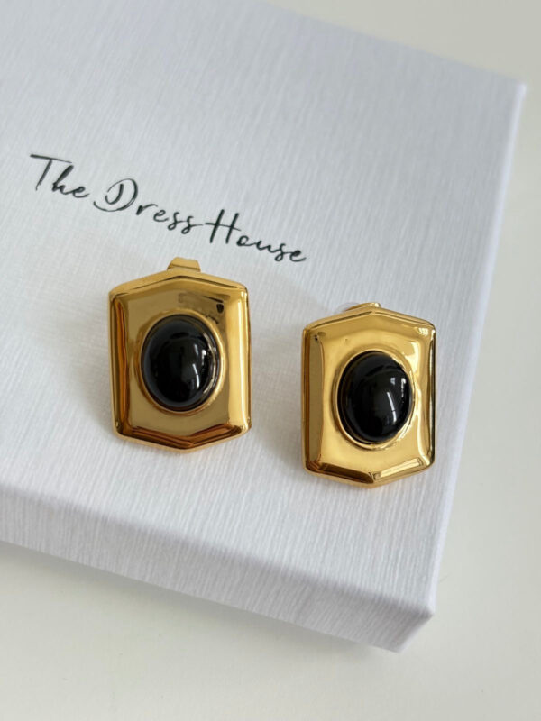 Vintage Earrings- Black - Buy Online Pakistan | Crazy Women