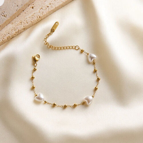 Pearl Heart Chain Bracelet - Buy Online Pakistan | Crazy Women