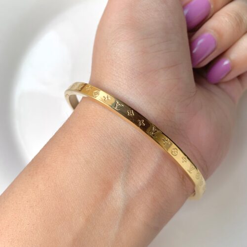 Lv Bracelet - Buy Online Pakistan | Crazy Women