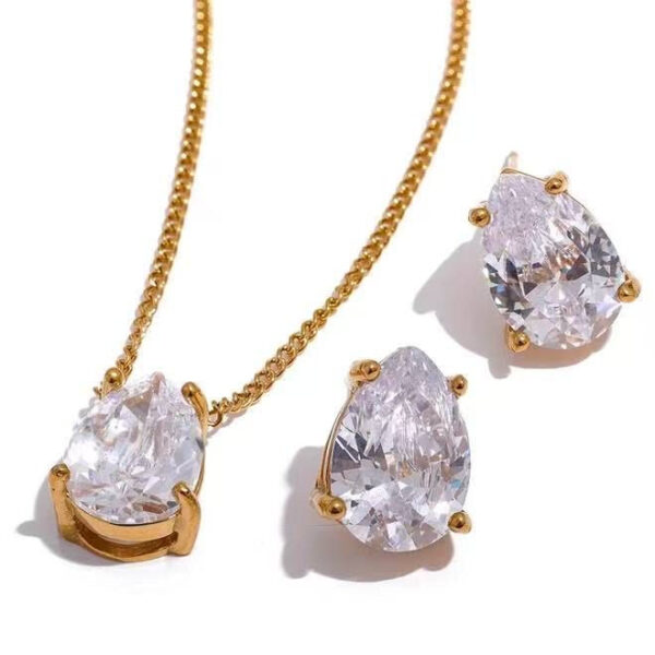 Zircon Drop Set - Buy Online Pakistan | Crazy Women
