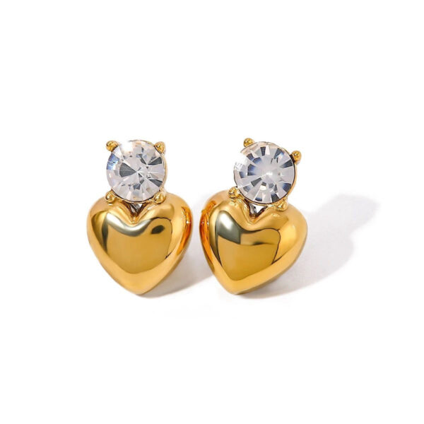 Pretty Heart Zircon Earrings - Buy Online Pakistan | Crazy Women