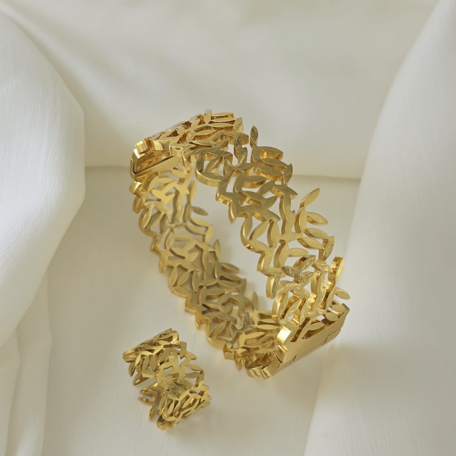 Leaf Bangle & Ring Set (Adjustable Ring) | Jewellery Set Pakistan