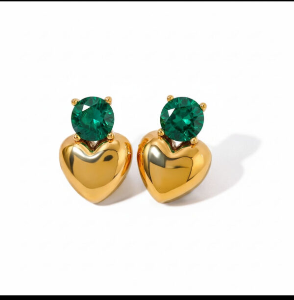 Pretty Heart Green Zircon Earrings - Buy Online Pakistan | Crazy Women