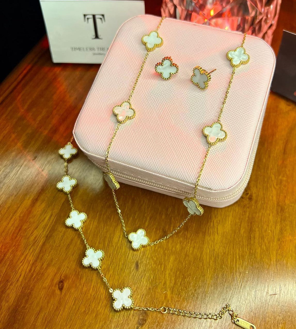 7 Leaf Clover Jewellery Set ( White ) | Jewellery Set Pakistan