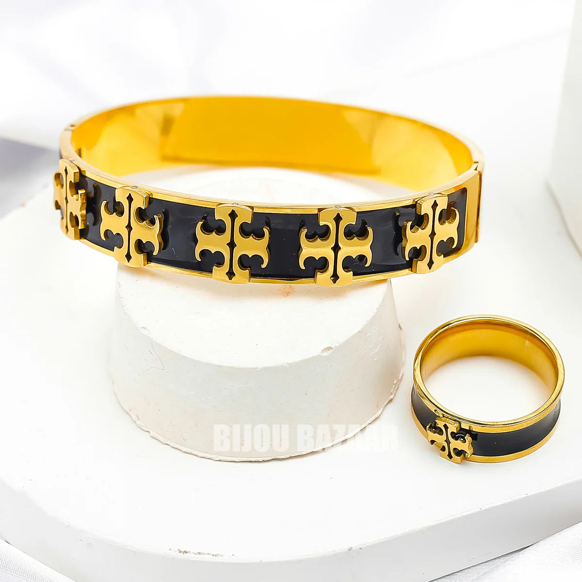 Tory Burch Bangle & Ring | Jewellery Set Pakistan