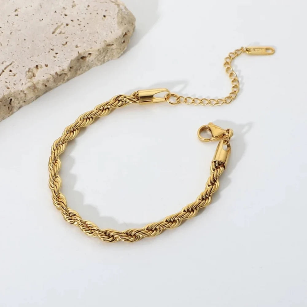 Milas Twisted bracelet | Gold Plated Bracelet Pakistan