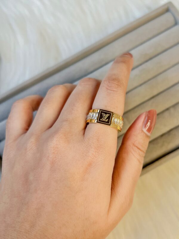 18k plated rhinestone ring - Buy Online Pakistan | Crazy Women